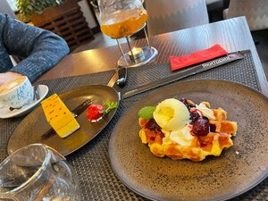 Begemot (Volokolamsk, Novo-Soldatskaya ulitsa, 5/2) ، مقهى