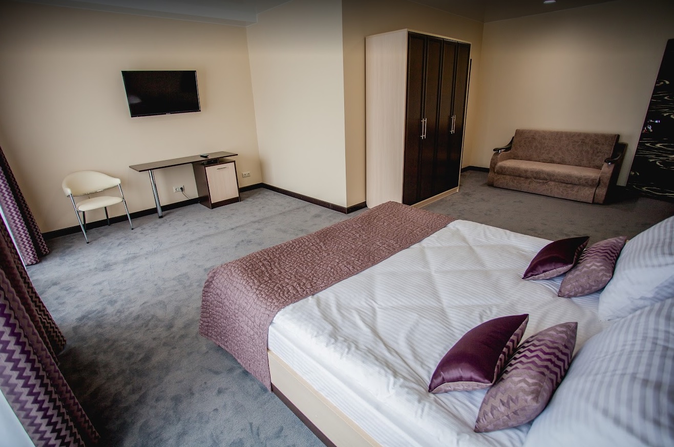 Фото отеля 2