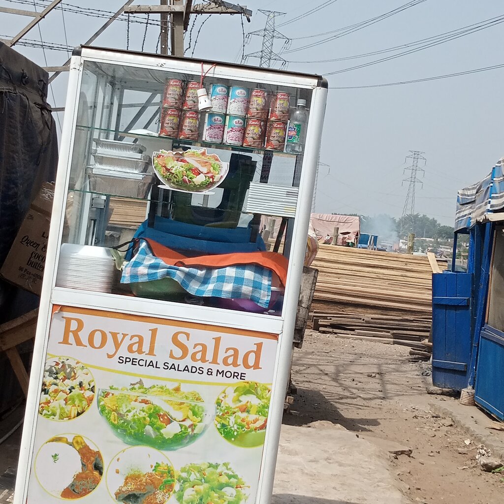Catering Royal Salad, Accra, photo