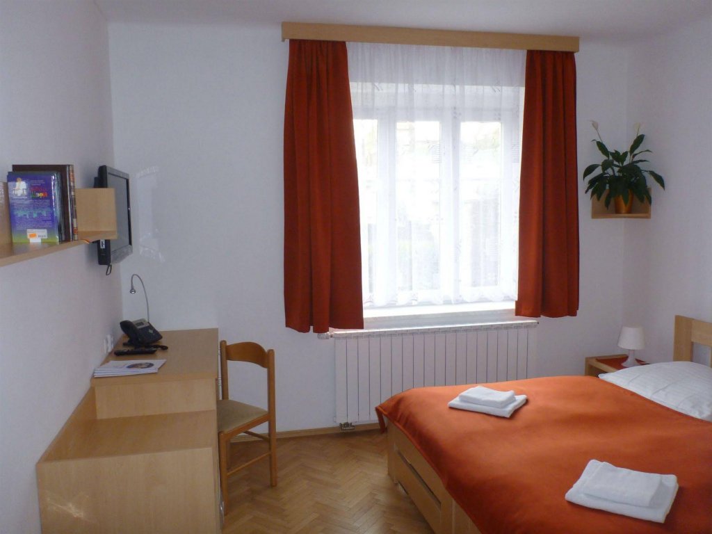 Фото Hotel Garni Rambousek