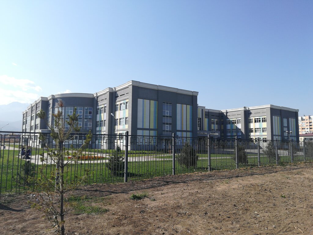 قاعة الجمباز School Gymnasium № 174 ، ألماتي، صورة