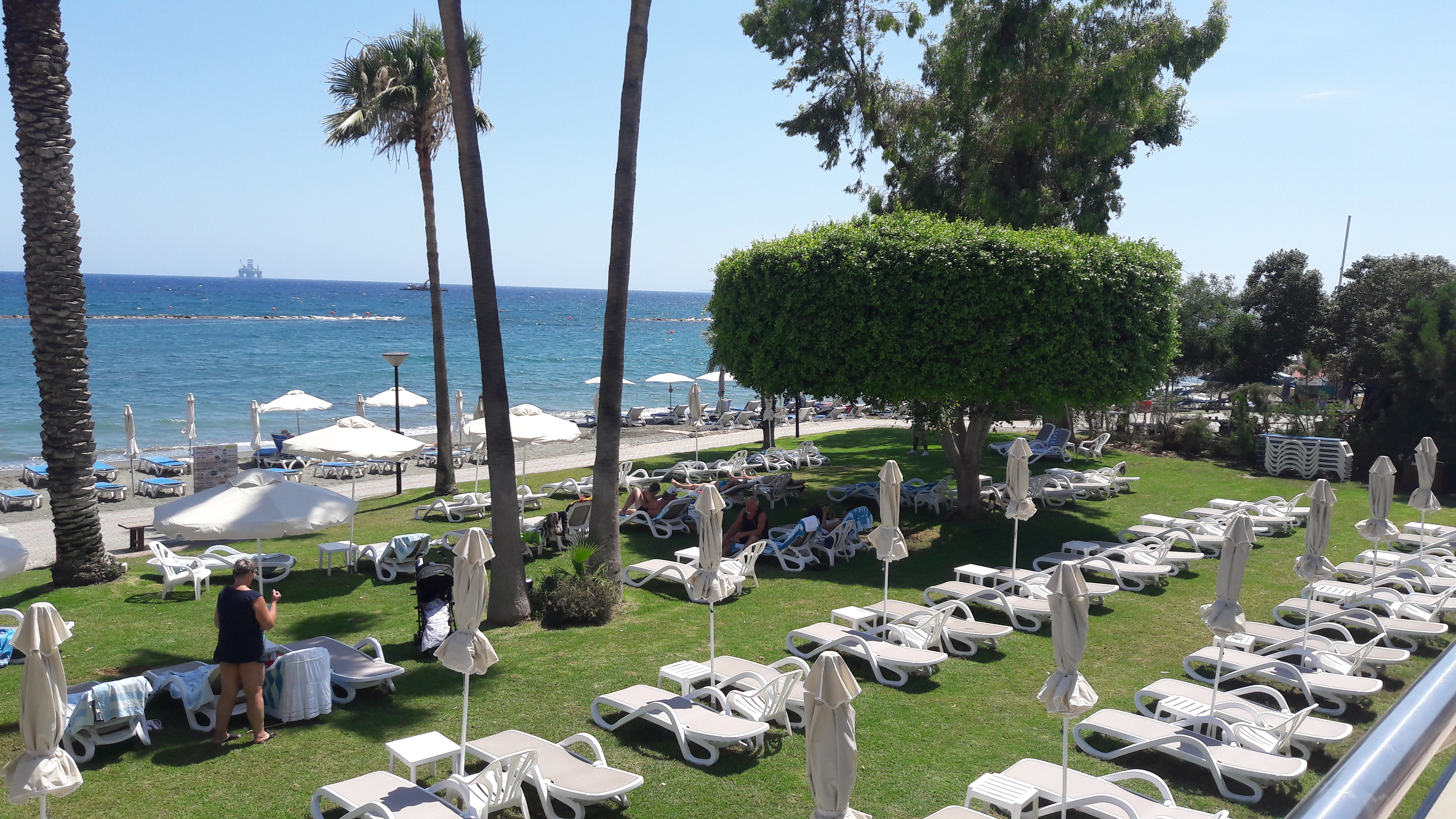 Фото Poseidonia Beach Hotel