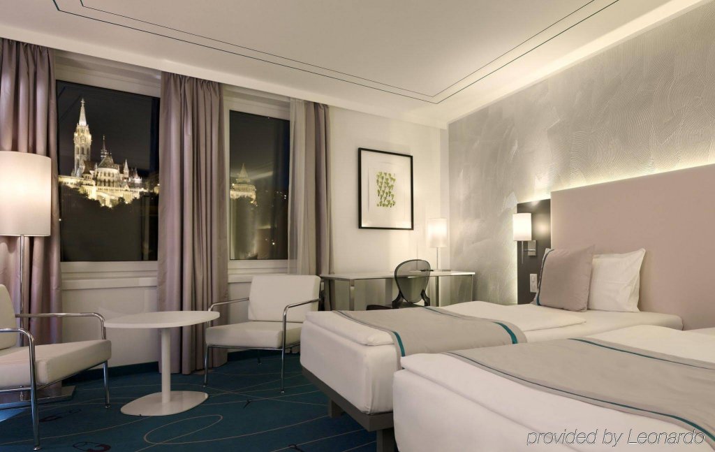 Фото Park Plaza Budapest