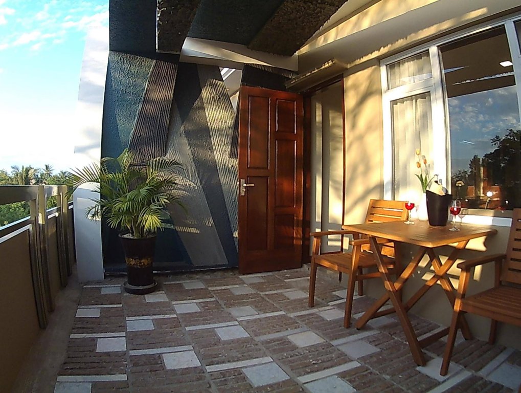 Фото Eastern Palace Hotel