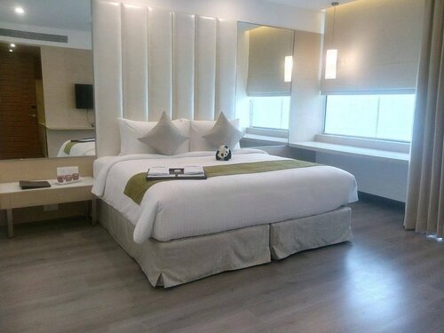 Внешний вид отеля Sarovar Portico Outer Ring Road Bengaluru в Бангалоре, фото 1