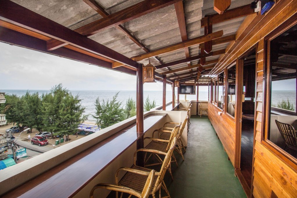 Фото Chaam Guesthouse