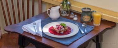 Фото Cedars of Williamsburg Bed & Breakfast