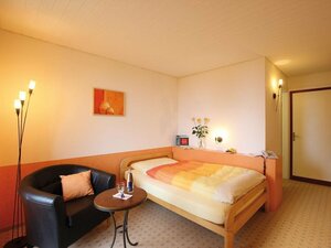 Bad Ramsach Quellhotel (Basel-Landschaft, Sissach, Ramsachstrasse, 40), hotel