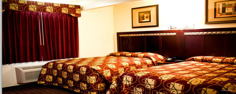 Фото Whispering Palms Inn