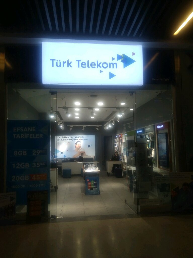 GSM operatörleri Türk Telekom, Ümraniye, foto