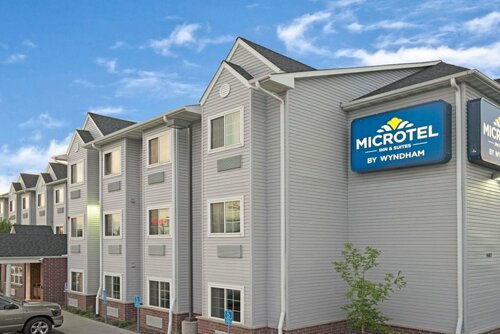 Гостиница Microtel Inn & Suites by Wyndham Inver Grove Heights/Minneap
