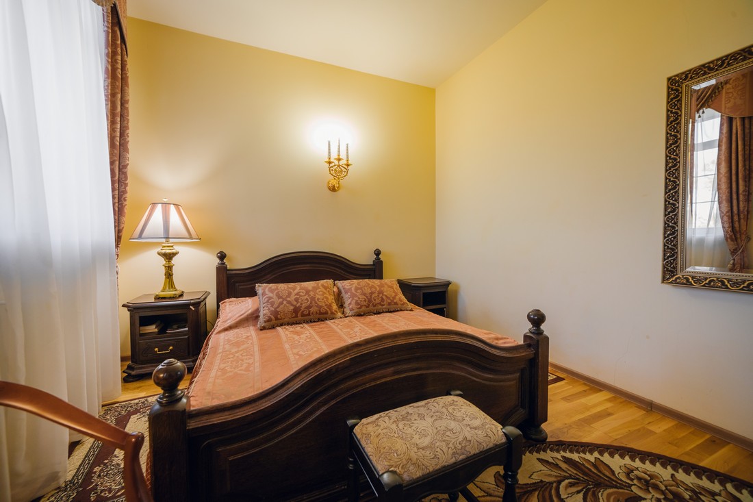 Фото Петровский дворик