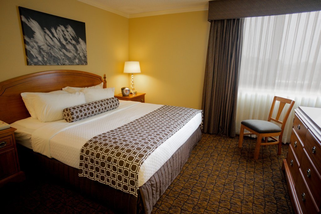 Фото DoubleTree by Hilton Madison East