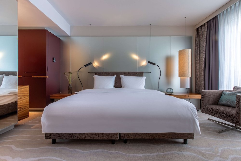 Фото Radisson Blu Hotel, Cologne