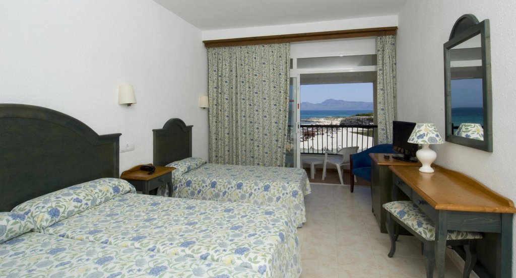 Фото Hotel Son Baulo