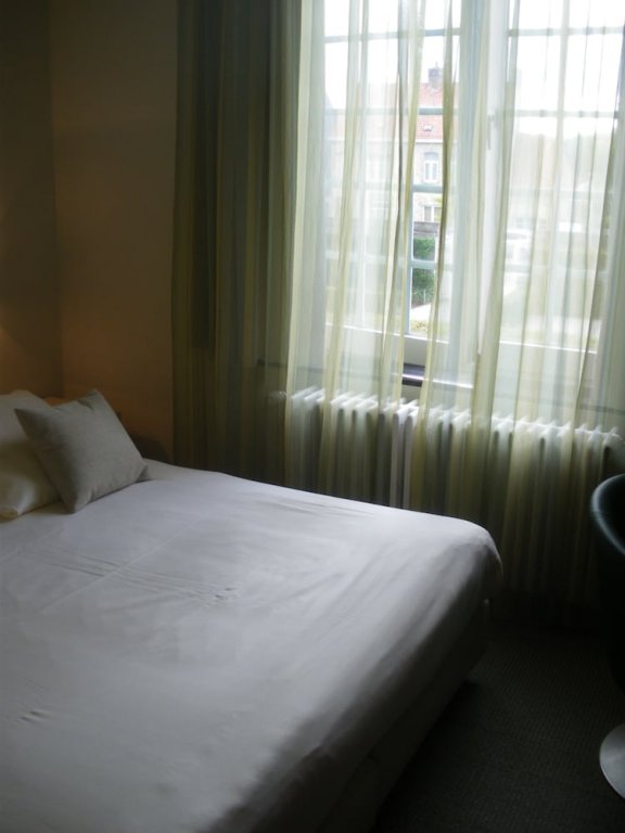 Фото Hotel Amaryllis Veurne