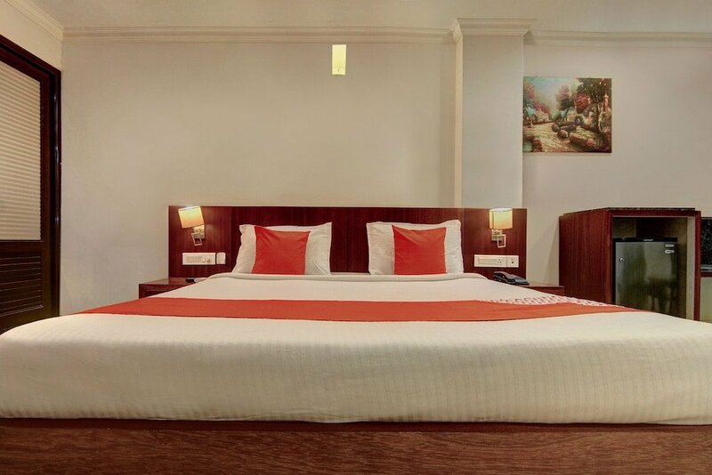 Гостиница Oyo 26743 Emirates Regency