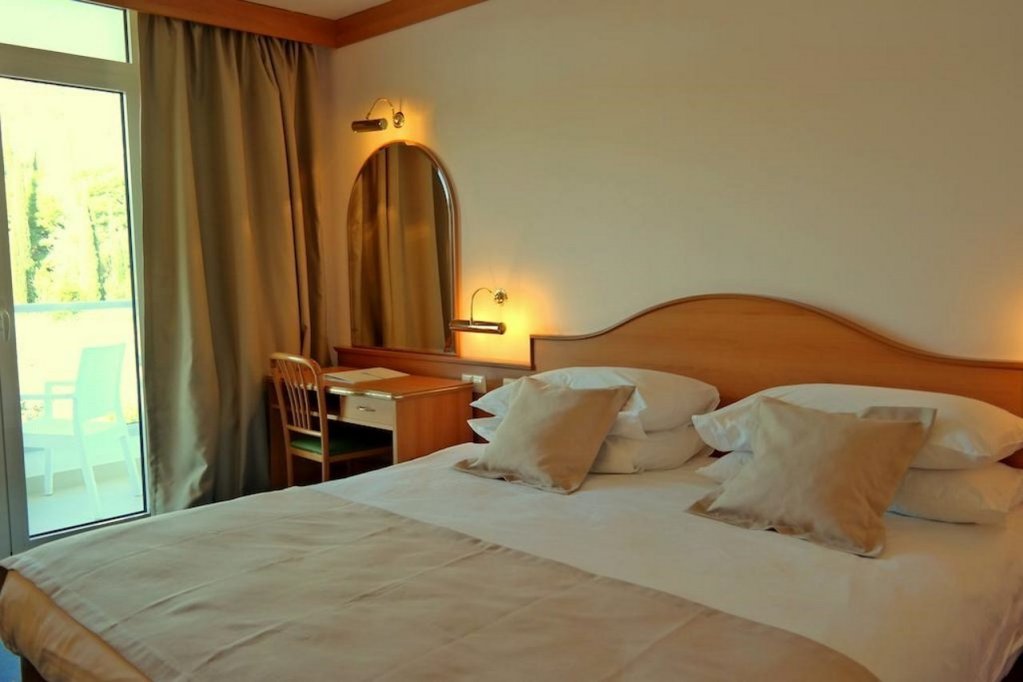 Фото Maistra Select Astarea Hotel