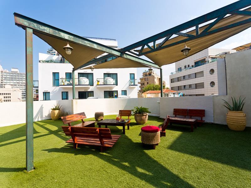 Фото Brown Seaside