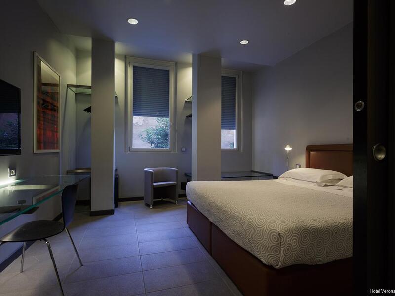 Фото Hotel Verona