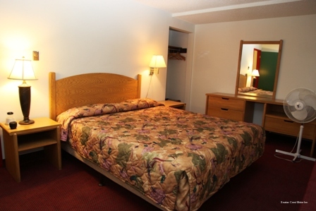 Фото Sea-Tac Crest Motor Inn