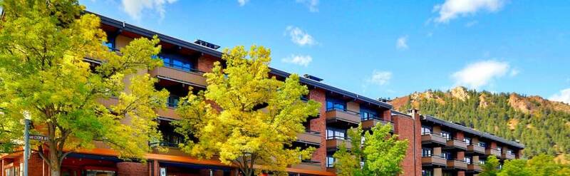 Фото Aspen Square Condominium Hotel