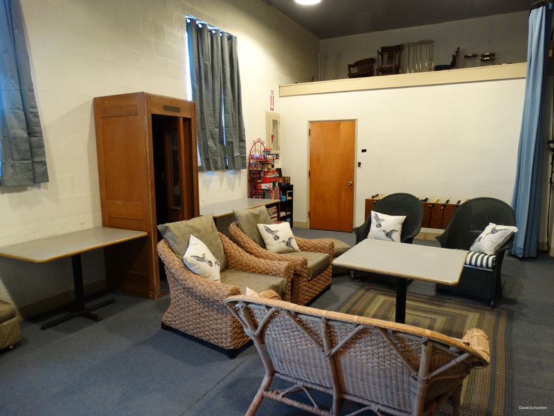 Фото Davie School Inn