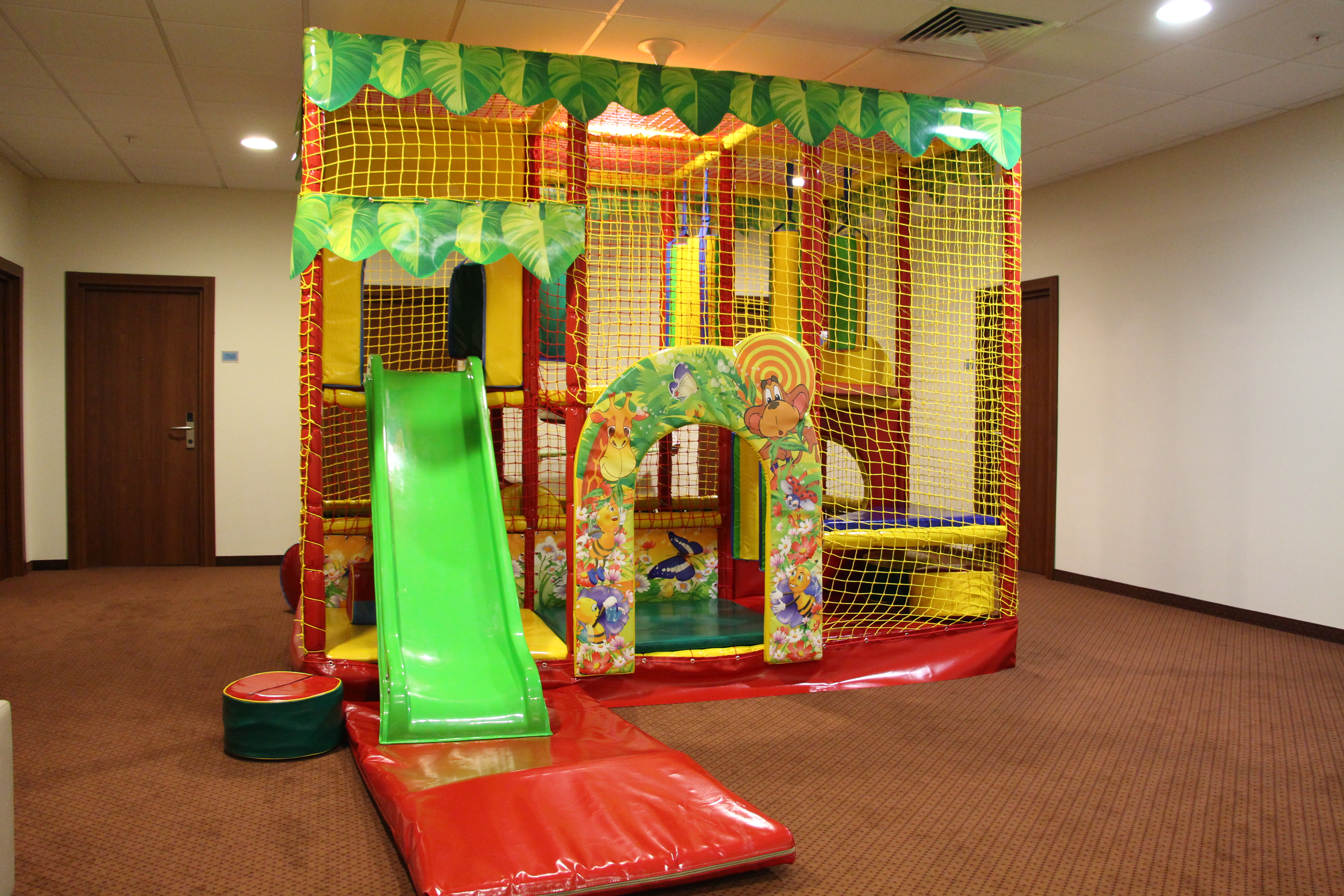 Фото Skypoint Hotel