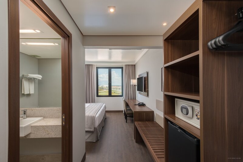 Фото Linx Galeao by Wish