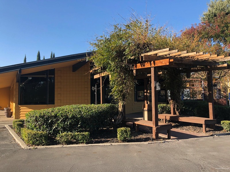 Фото University Park Inn & Suites