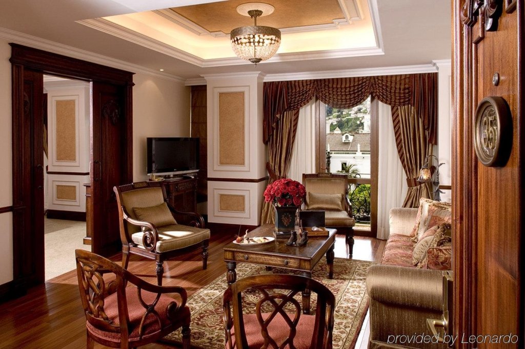 Фото Hotel Plaza Grande