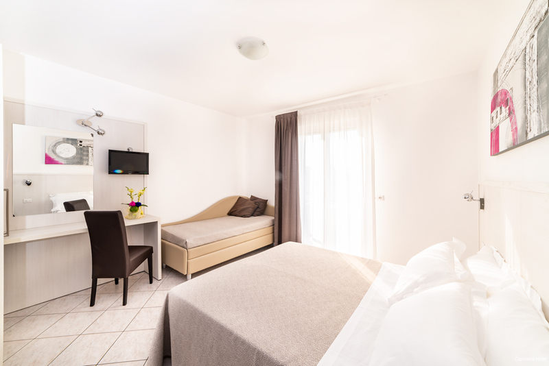 Фото Hotel Capinera
