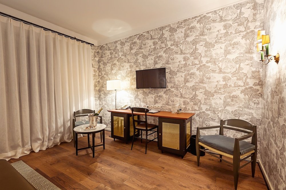 Фото Hotel Restaurant Erbprinz