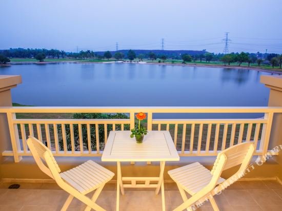 Фото Pattana Sports Resort