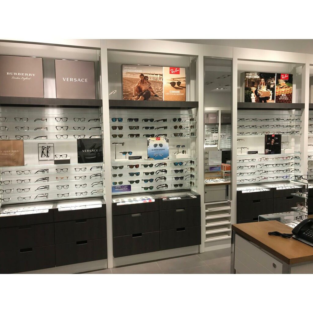 Clothing store LensCrafters, Calgary, photo