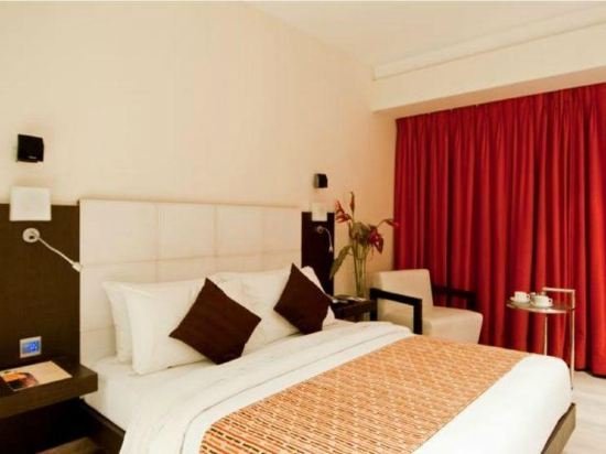 Фото Hotel Residency Andheri