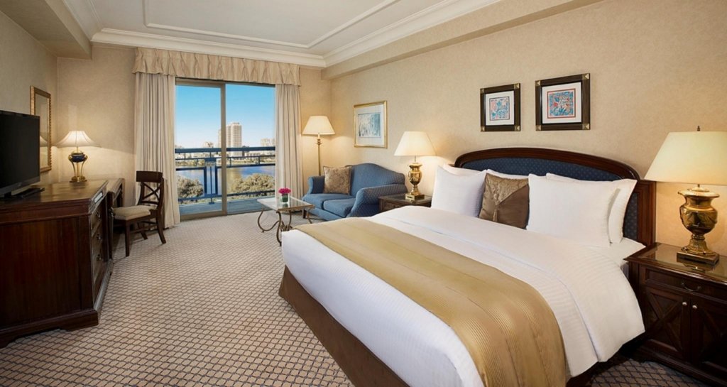 Фото Conrad Cairo