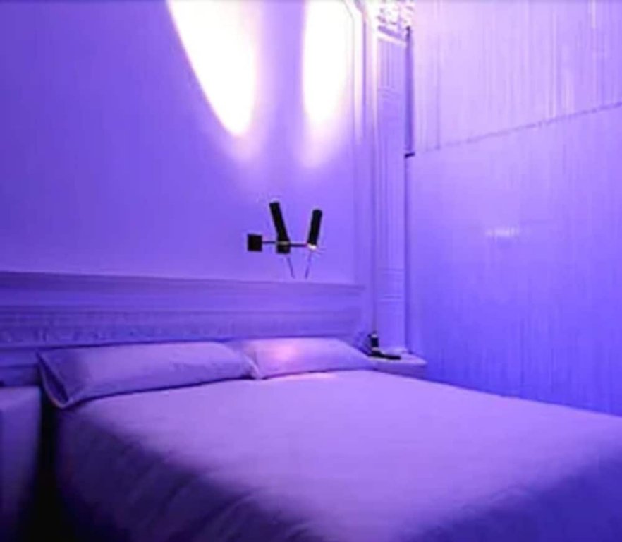 Фото Chic & Basic Born Boutique Hotel