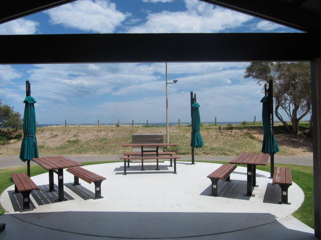 Фото Brighton Caravan Park