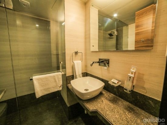 Фото The Basil Park