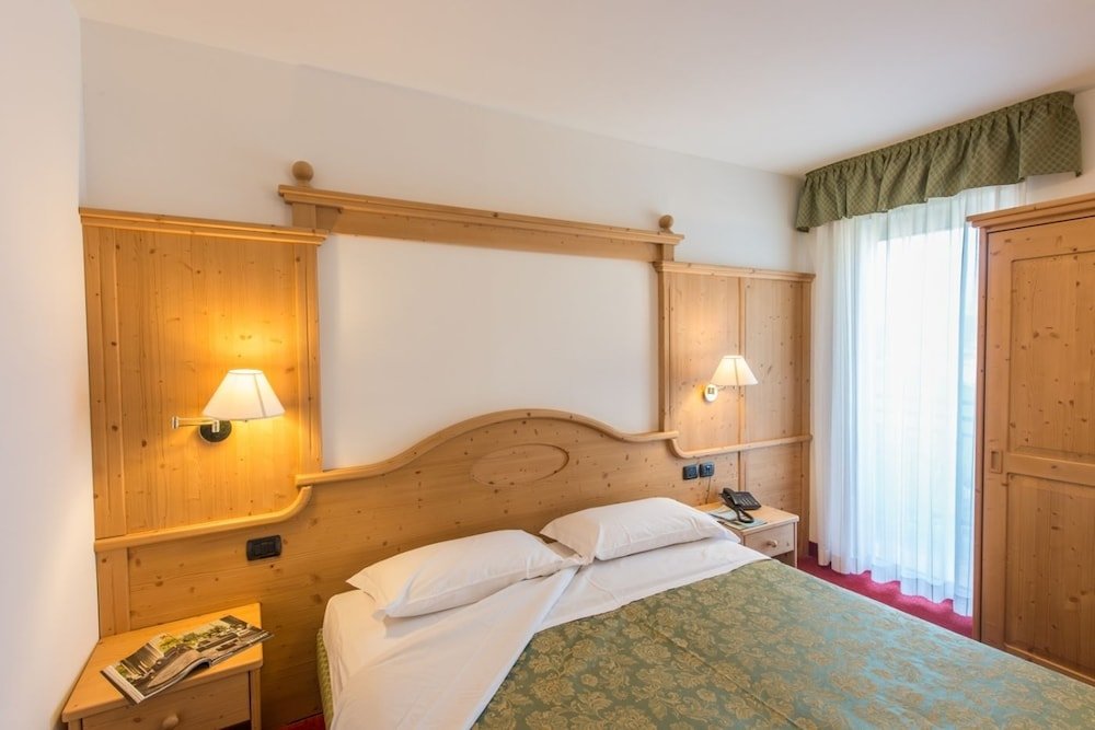 Фото Hotel Lucia