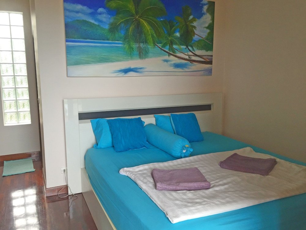 Фото 2 Pools Huge Seaview Pool - Villa Serena