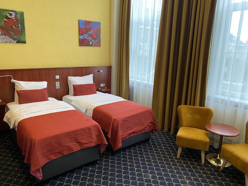 Фото Hotel De Nieuwe Doelen