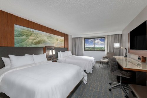 Гостиница Marriott Madison West в Миддлтоне