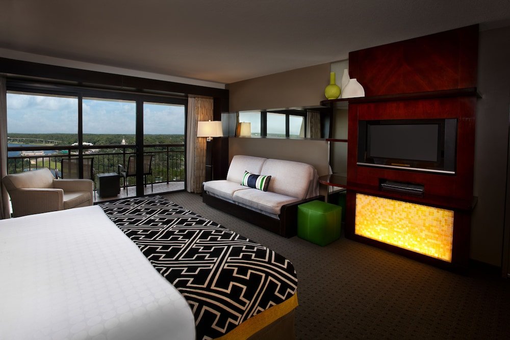 Фото Bay Lake Tower at Disney's Contemporary Resort