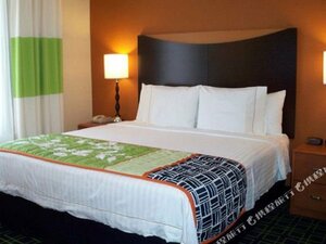 Гостиница Fairfield Inn & Suites by Marriott Salt Lake City Airport в Солт-Лейк-Сити