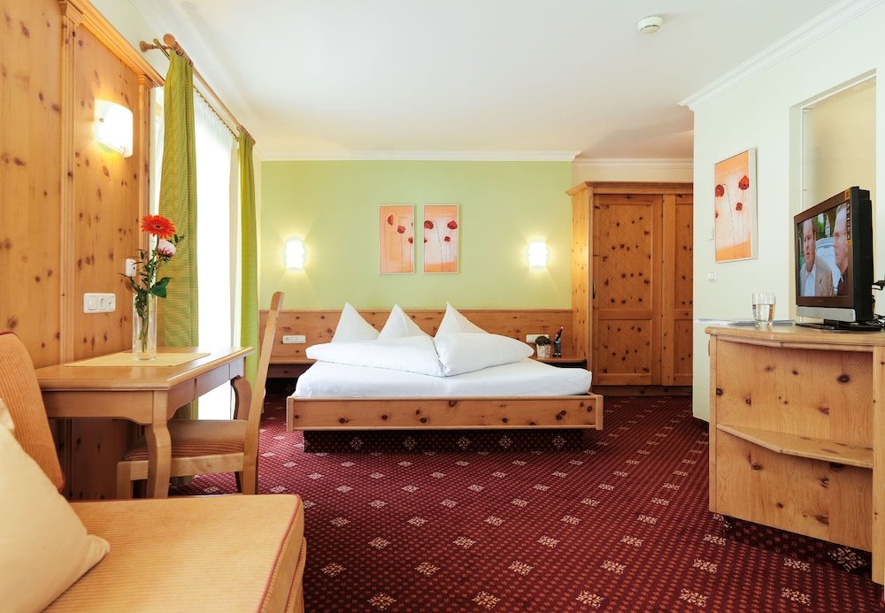 Фото Hotel Enzian