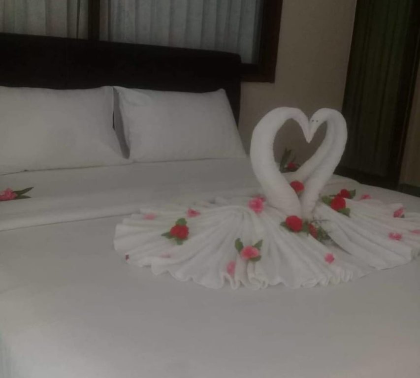 Фото Maenam Lodge