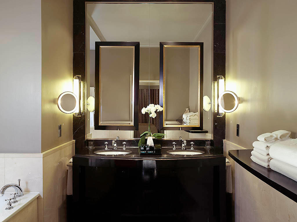 Фото Sofitel London St James