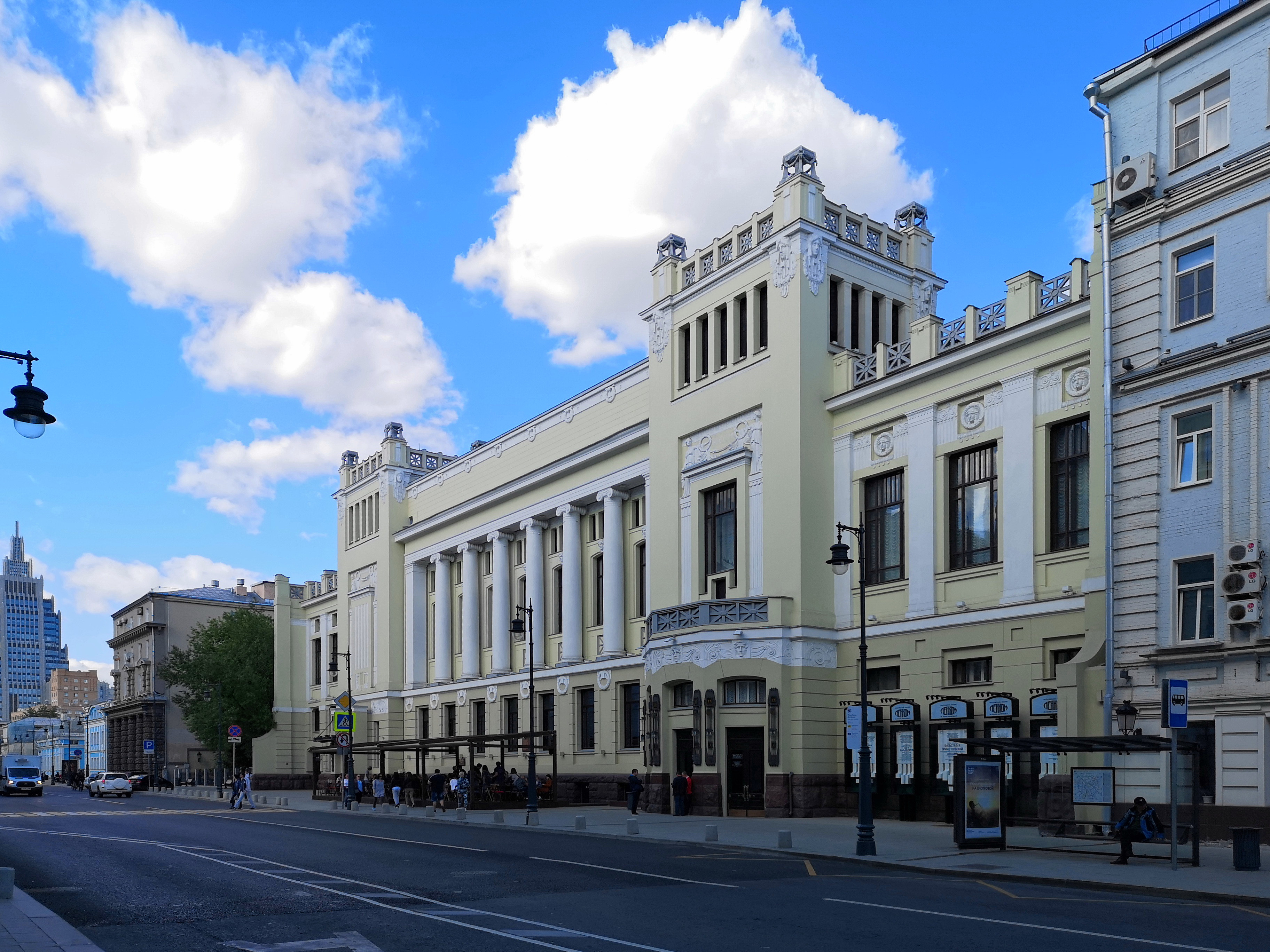Зенком почтовая ул 8 звенигород фото Reviews of Lenkom Theatre, Москва, улица Малая Дмитровка, 6 - Yandex Maps